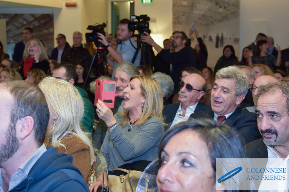 foto della presentazione del libro Antonio de Curtis, Il Principe Poeta