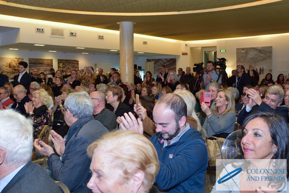 foto della presentazione del libro Antonio de Curtis, Il Principe Poeta